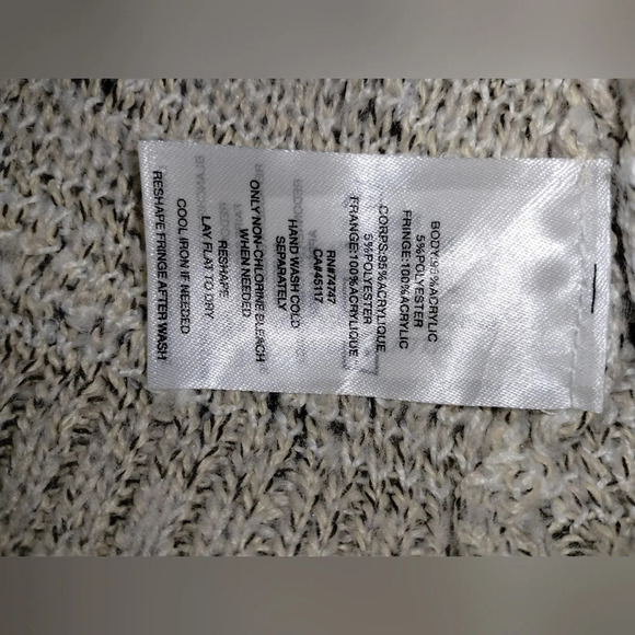 Natural Reflections Cream Cardigan in size Small Western Boho Fringe - Picture 5 of 5